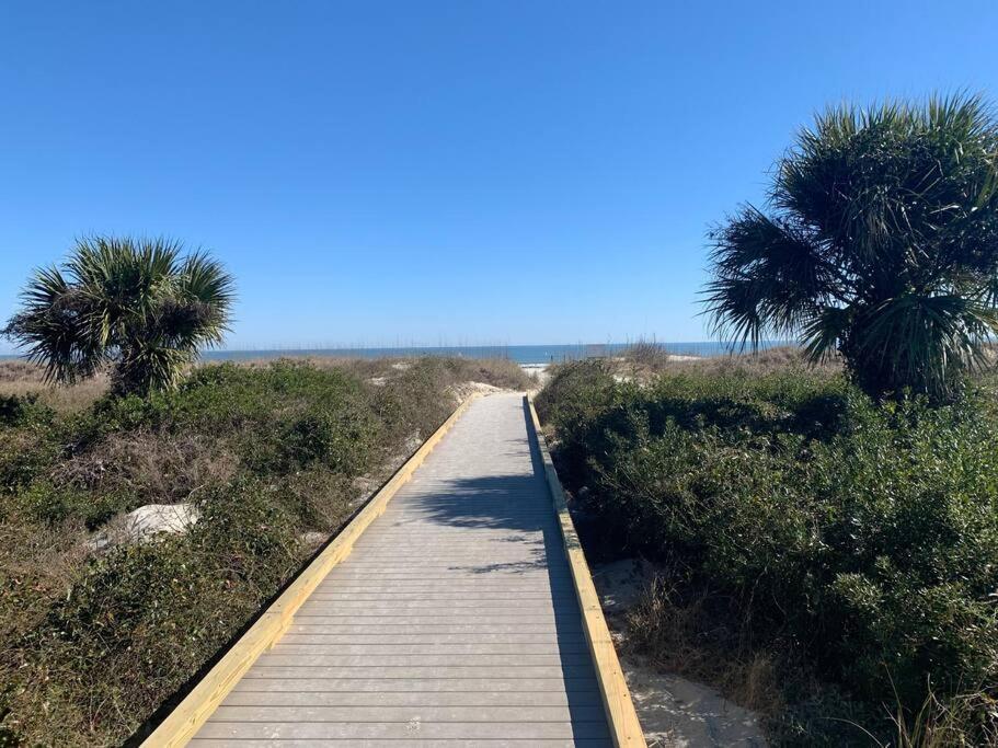 Beachin It!-Oceanview Updated 2024, King Bed Bikes Hilton Head Island Eksteriør billede